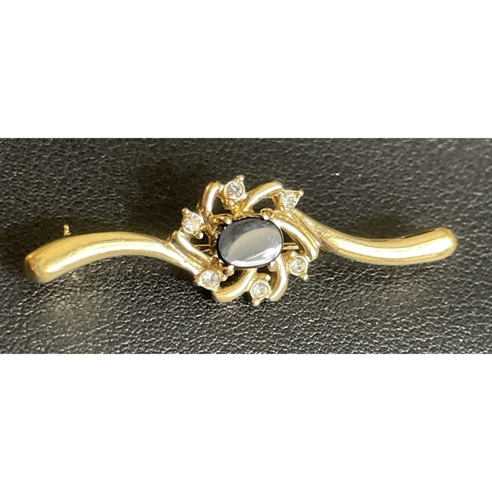 Vintage Dainty Rhinestone Brooch Black Cabochon Bar Pin Jewelry